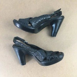 Born On Concept BOC BLACK EMBOSSED SLINGBACK HEELED SANDAL 7
